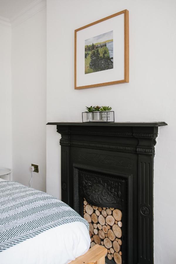 Cosy Period Cottage 2Min Walk To The Beach Portrush Esterno foto