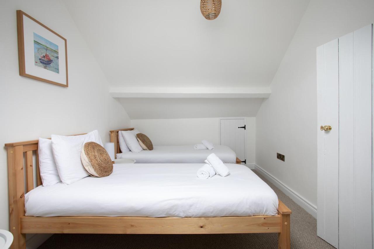 Cosy Period Cottage 2Min Walk To The Beach Portrush Esterno foto