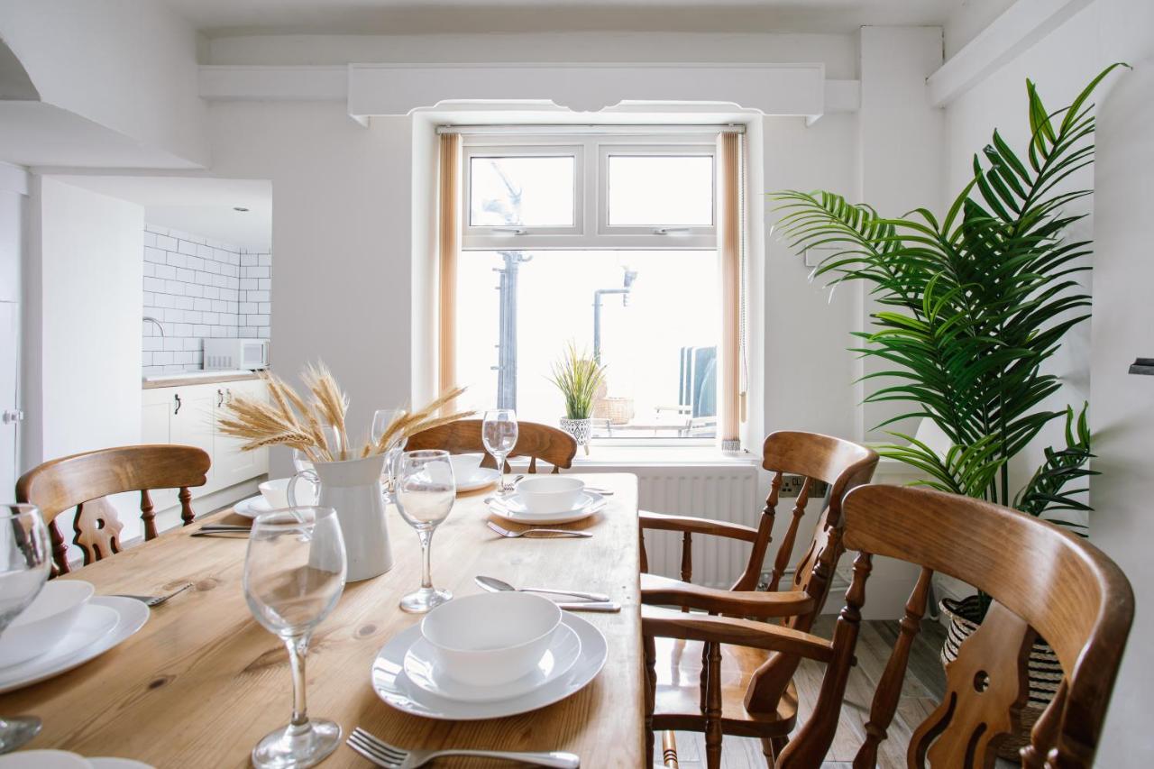 Cosy Period Cottage 2Min Walk To The Beach Portrush Esterno foto