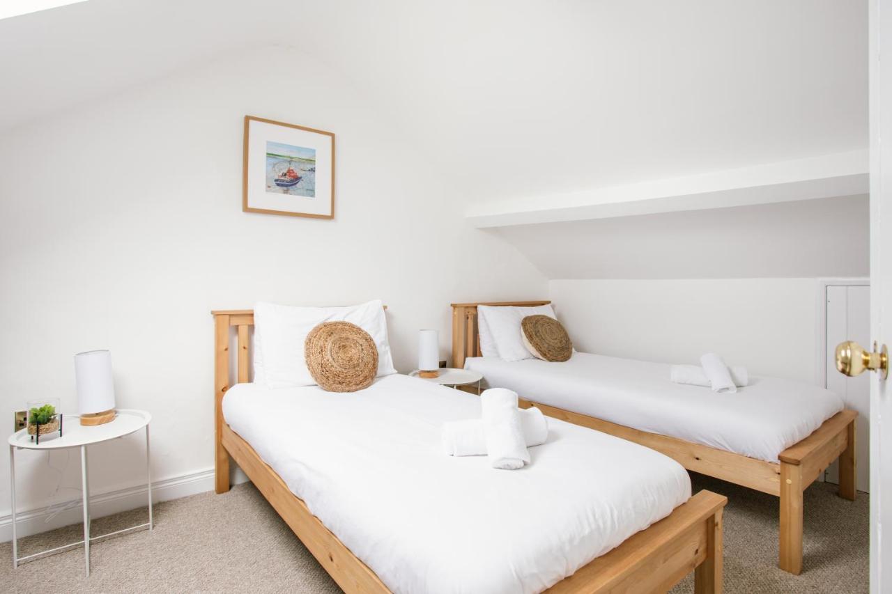 Cosy Period Cottage 2Min Walk To The Beach Portrush Esterno foto