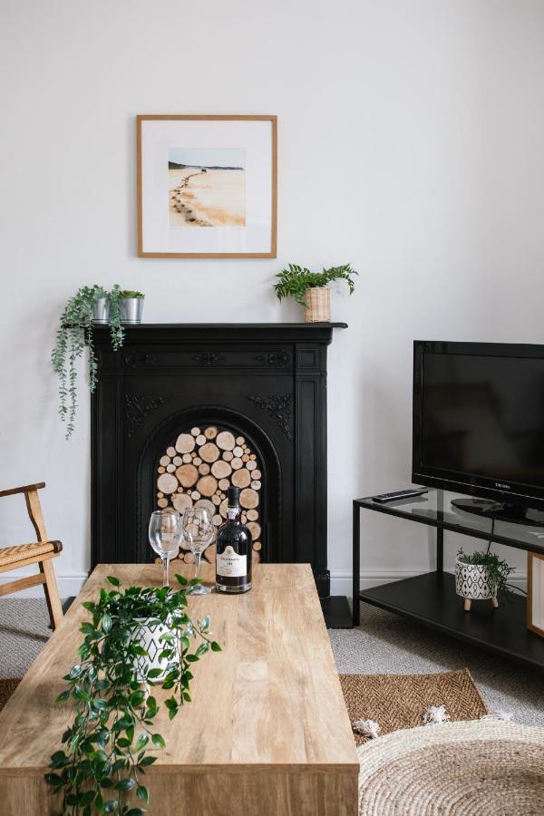 Cosy Period Cottage 2Min Walk To The Beach Portrush Esterno foto